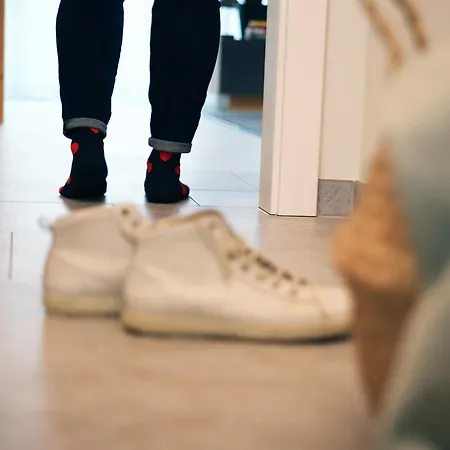 Апартаменты & The